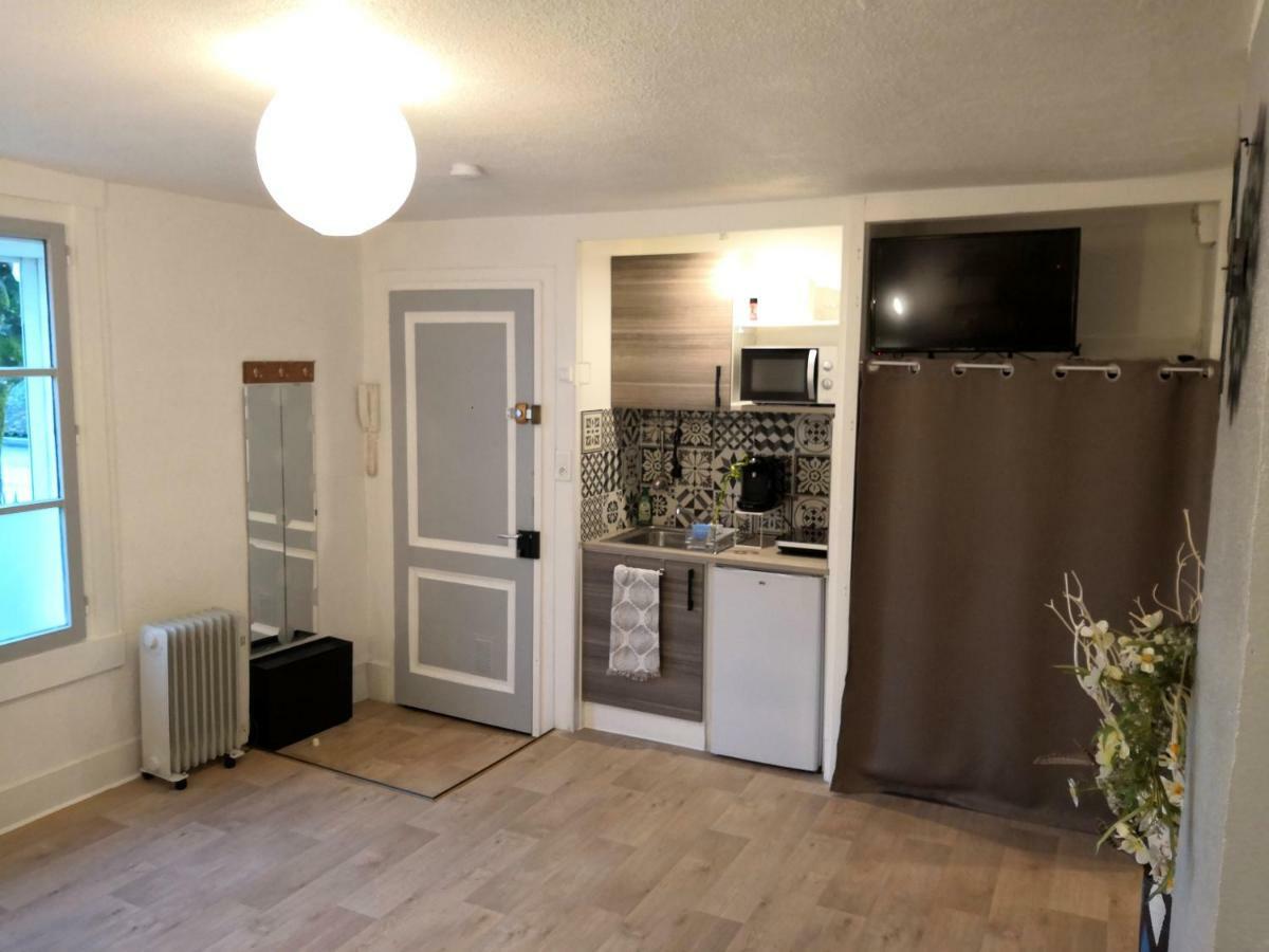 Bnbesak La Gare Viotte Apartment